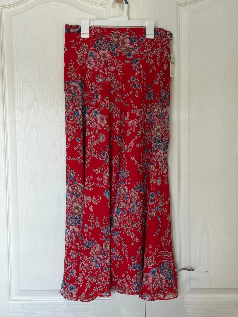 NWT Coldwater Creek Red Blue Floral Maxi Skirt Medium